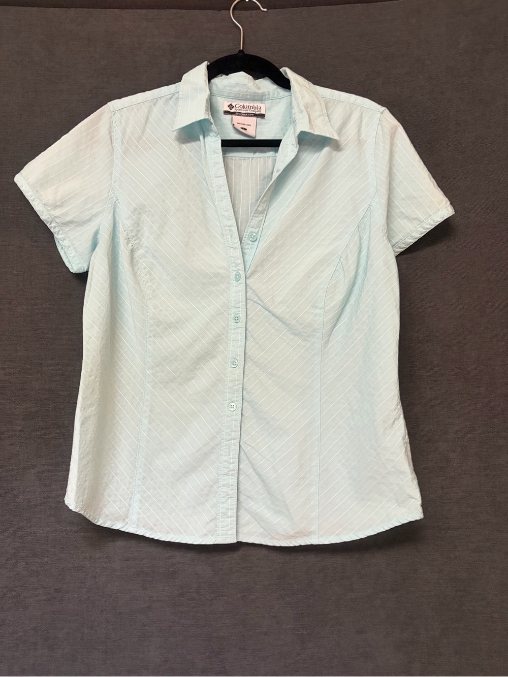 Columbia Women's Pale Aqua Short-Sleeve Button-Front Shirt